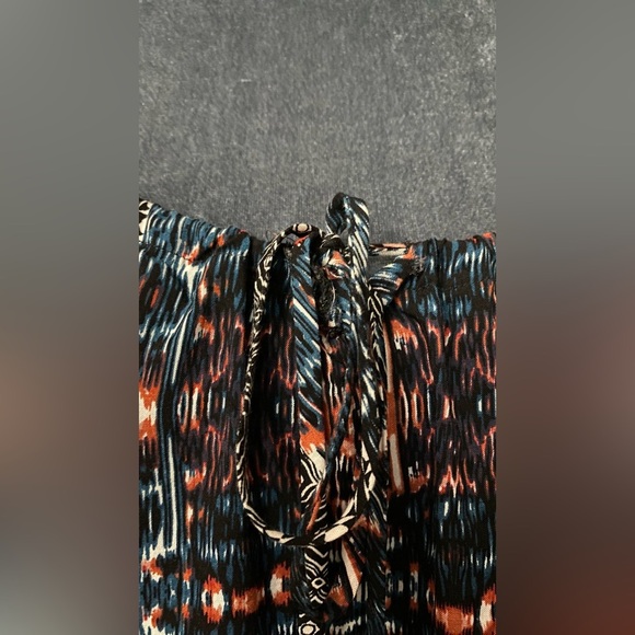 BCBG MaxAzria Printed Lightweight Maxi Dress Size Small - Picture 9 of 11